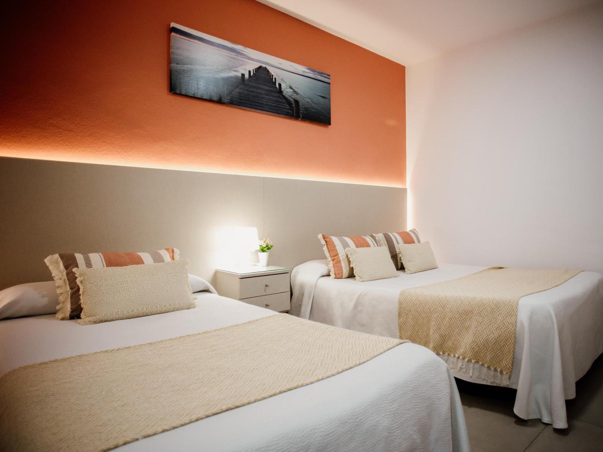 Apartamentos Turisticos Mastil 16, Malaga